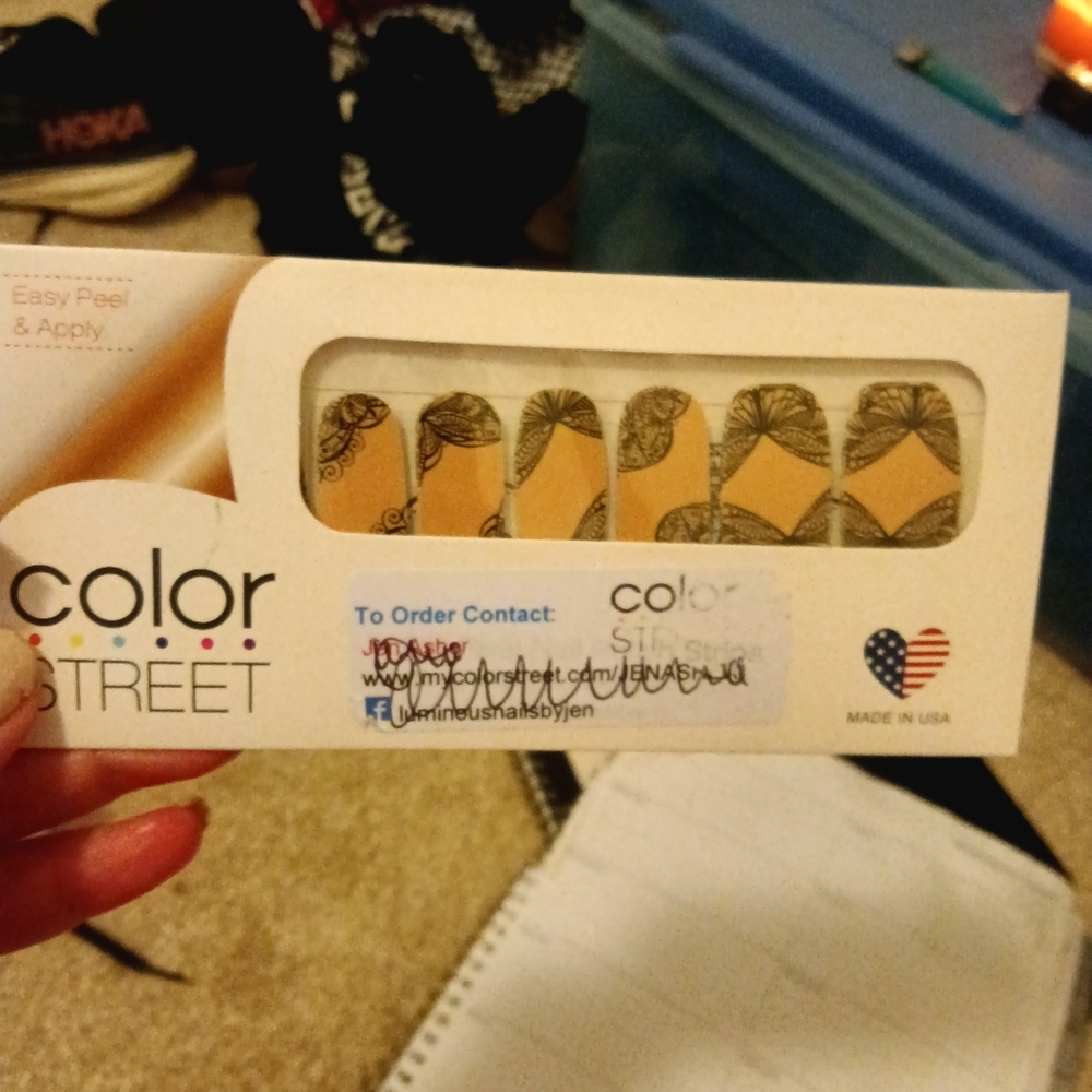 Rare hard to find Butterfly Garden Color Street.